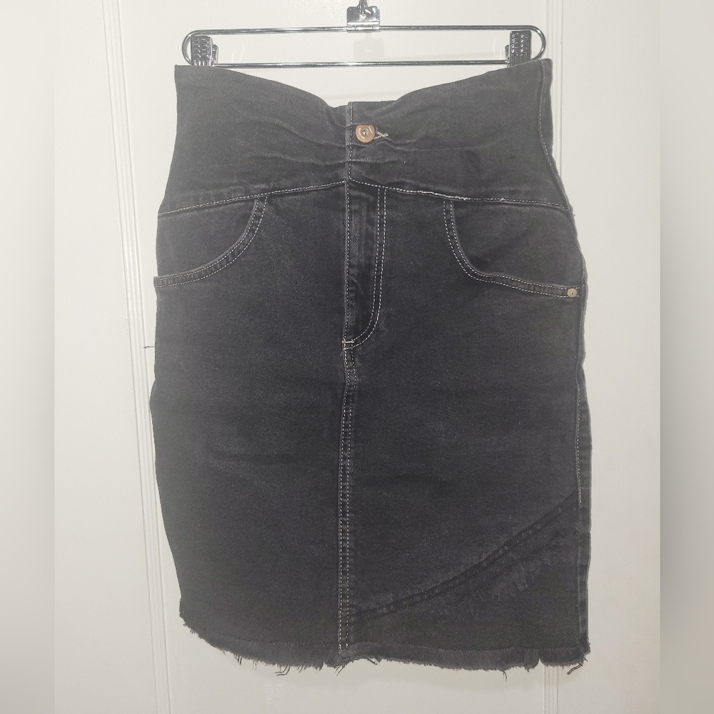 Zara Black Denim Pencil Skirt